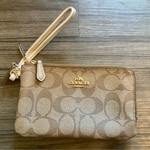 Coach Wristlet approx 4x6” khaki platinum” EUC